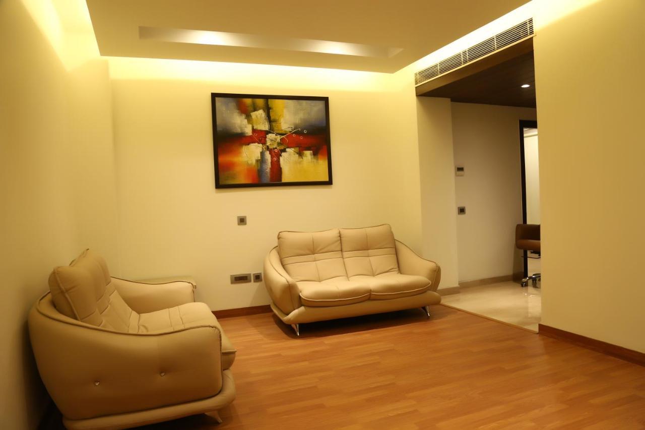 Hotel Imperia Suites Dzsálandhár Kültér fotó