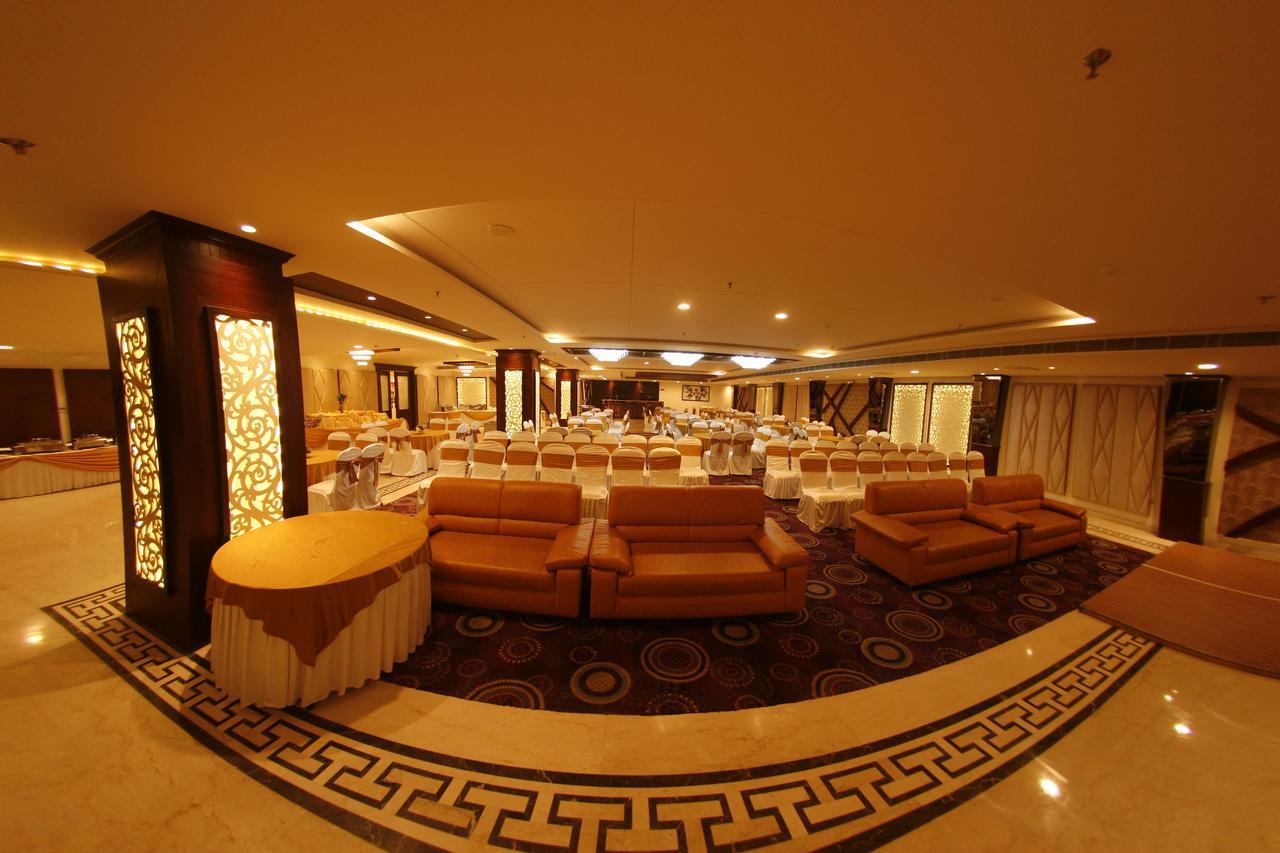Hotel Imperia Suites Dzsálandhár Kültér fotó
